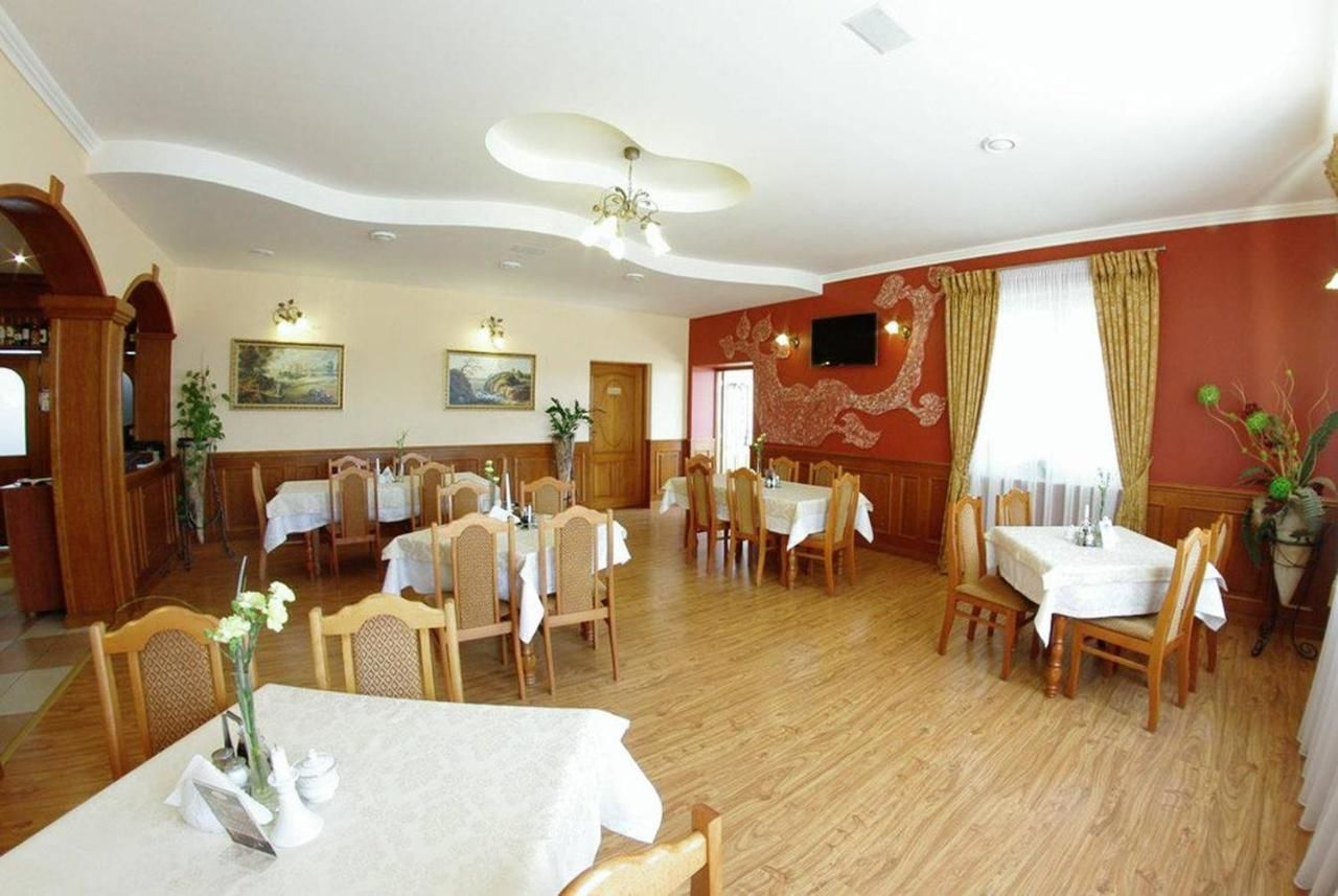 Отель Hotel Zajazd Polonez Tuczempy-33