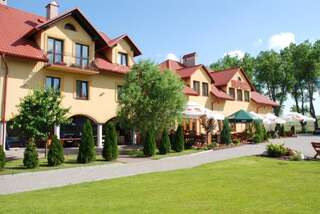 Отель Hotel Zajazd Polonez Tuczempy-7